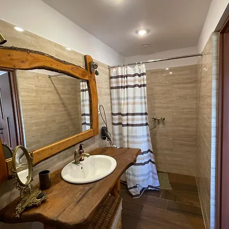 Apartament Bagnas